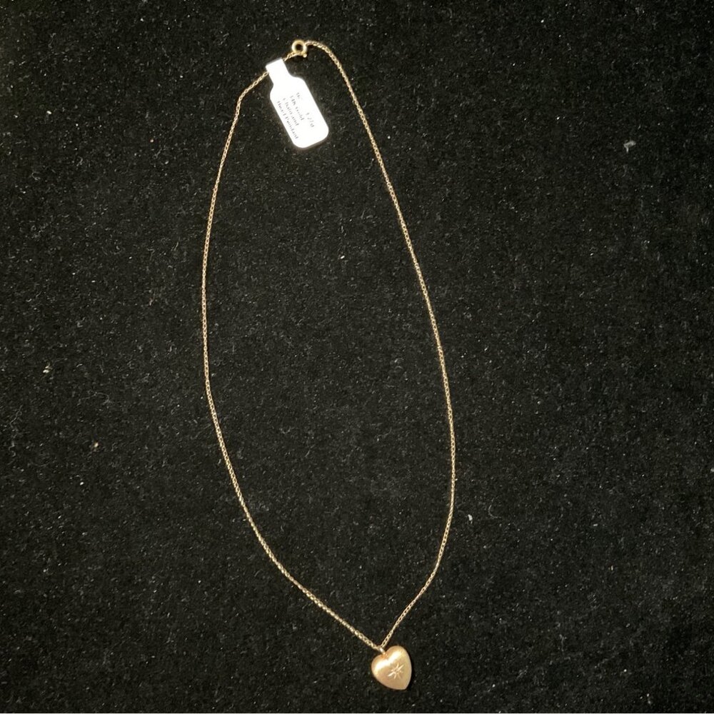 Vintage 16” 14K Gold Chain and Heart Pendant Satin Finish Etched Star 1.27 Grams